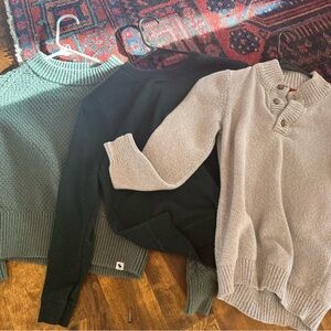 Bundle of boys clothes  **14 shirts & 2 pants**
Sized 8-12